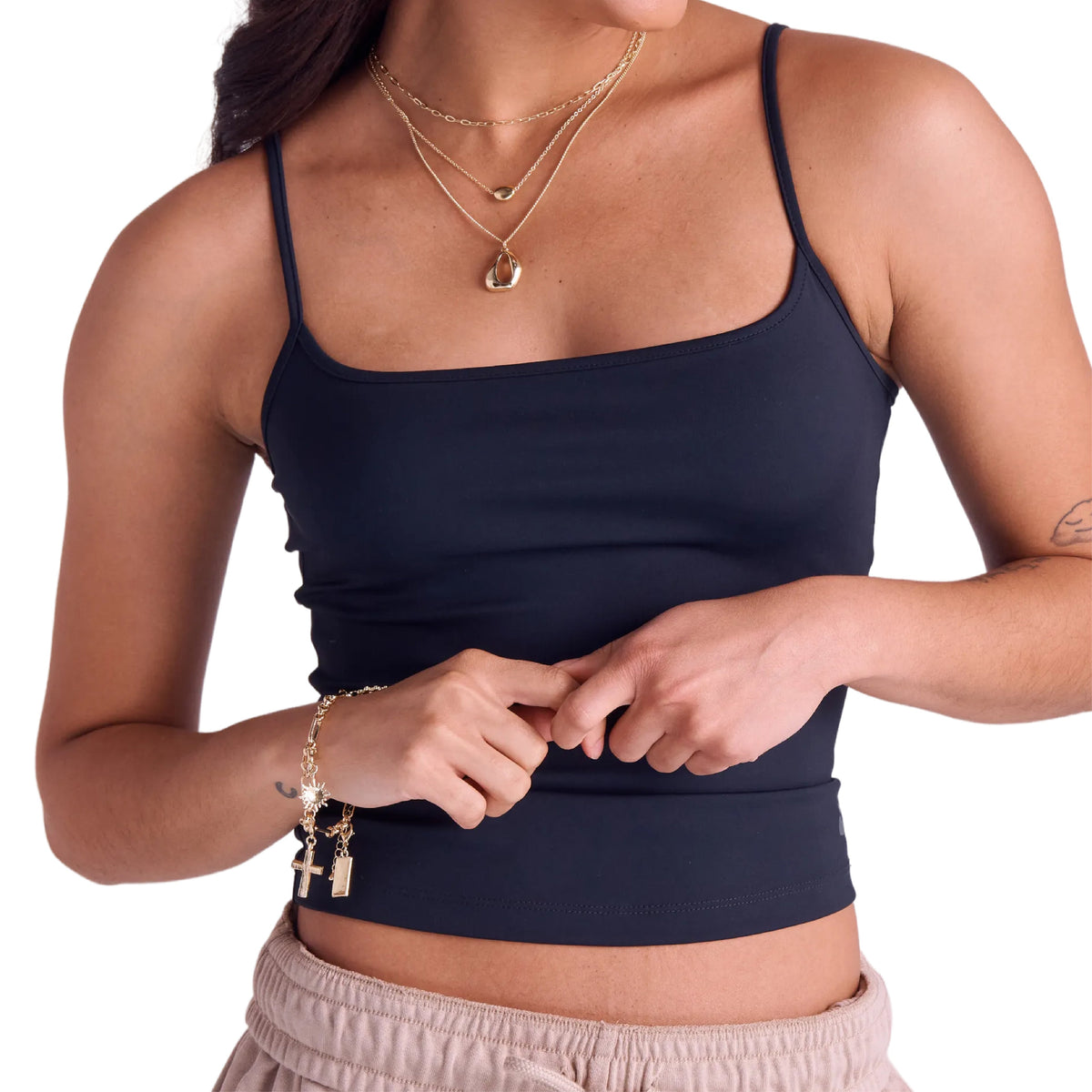 Arria Sleek Cami Tank Top Black / L